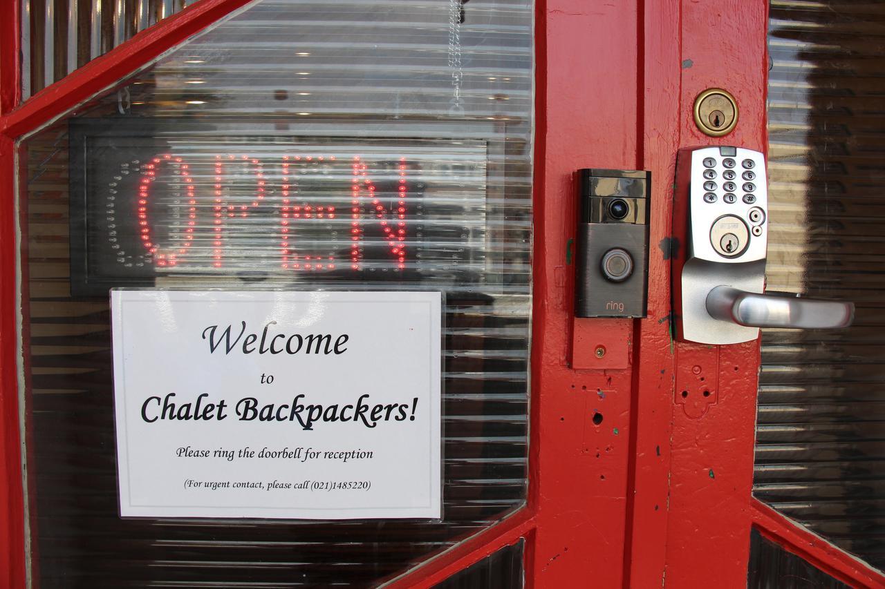 Chalet Backpackers Dunedin Exterior photo
